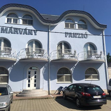 Márvány Panzió Hajduszoboszlo Exterior foto