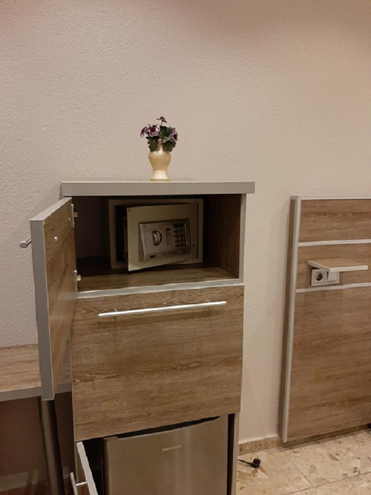 Márvány Panzió Hajduszoboszlo Exterior foto